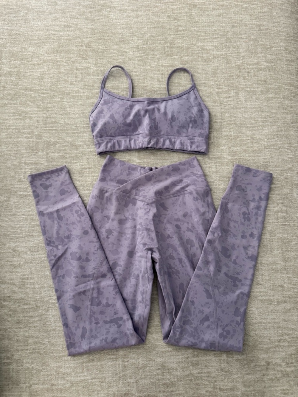 Alphalete Surface Limitless Bra and Power Legging Set — Pebble Misty Lilac